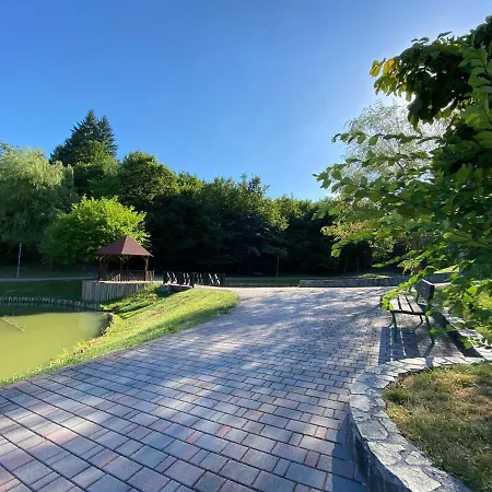 Apartma Daniva, Vas Lipa